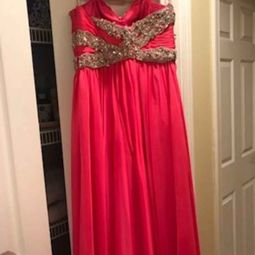 Prom Dress - Picture 4 of 4